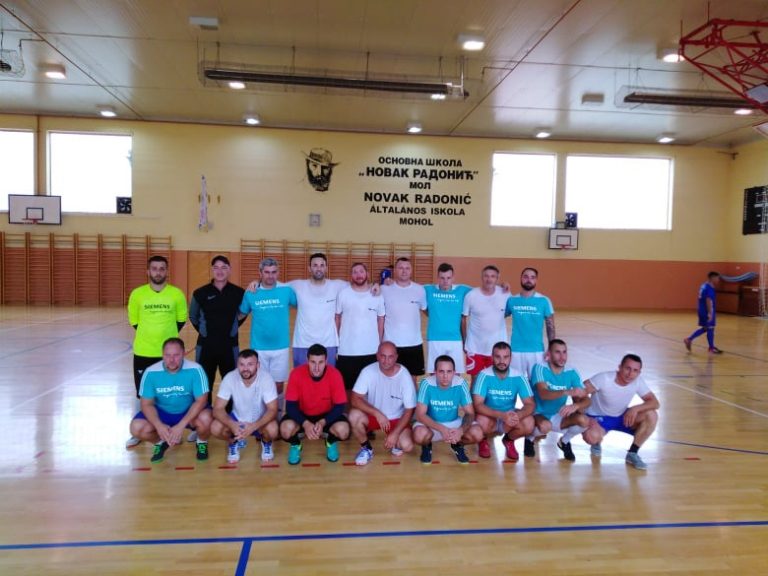 mali fudbal Simens i PTT (1)
